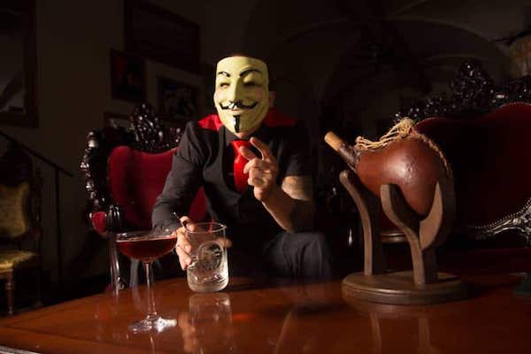 Anonymous Bar Prag