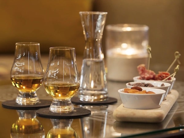 Scotch Whisky Bar Balmoral tasting