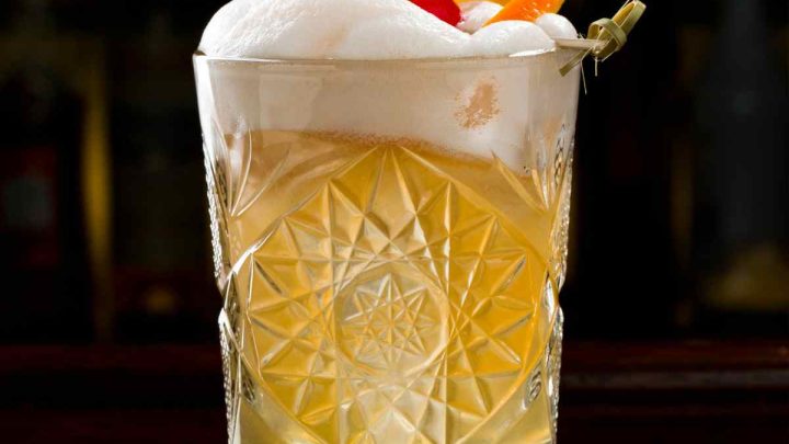 Rum Sour cocktail