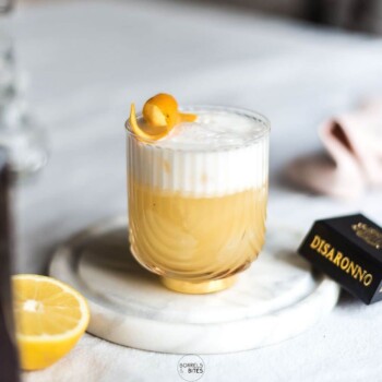 Amaretto Sour cocktail mit DiSaronno